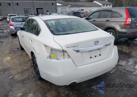 2015 Nissan Altima 2.5/2.5 S/2.5 Sl/2.5 Sv from USA, damaged, VIN 1N4AL3AP2FN301475